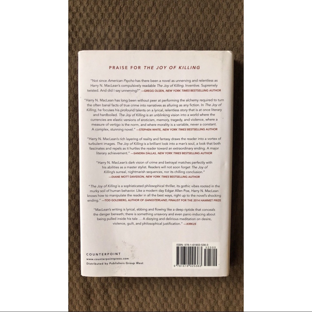 👋🏽DONATING SOON👋🏽 Assortment of books-set of 4 - Picture 4 of 8